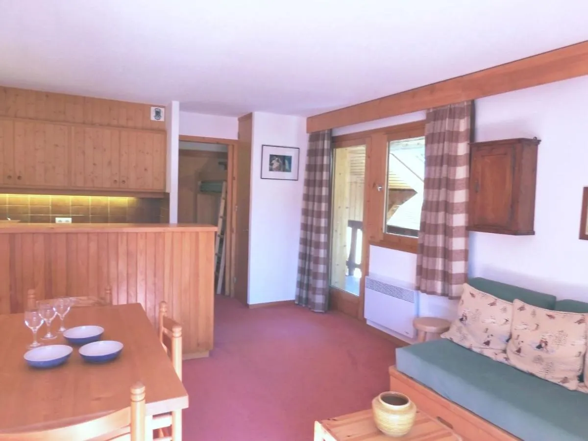 Appartement 2 Pieces + Cabine Pour 6 Pers, Meribel Altiport, Pied Des Pistes Et Golf, Parking Inclus - Fr-1-411-9 Les Allues