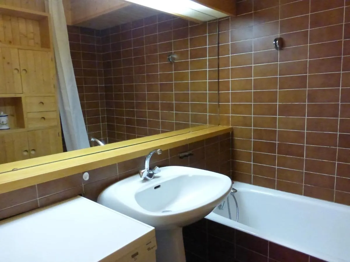 Appartement 2 Pieces + Cabine Pour 6 Pers, Meribel Altiport, Pied Des Pistes Et Golf, Parking Inclus - Fr-1-411-9 Les Allues Frankrike