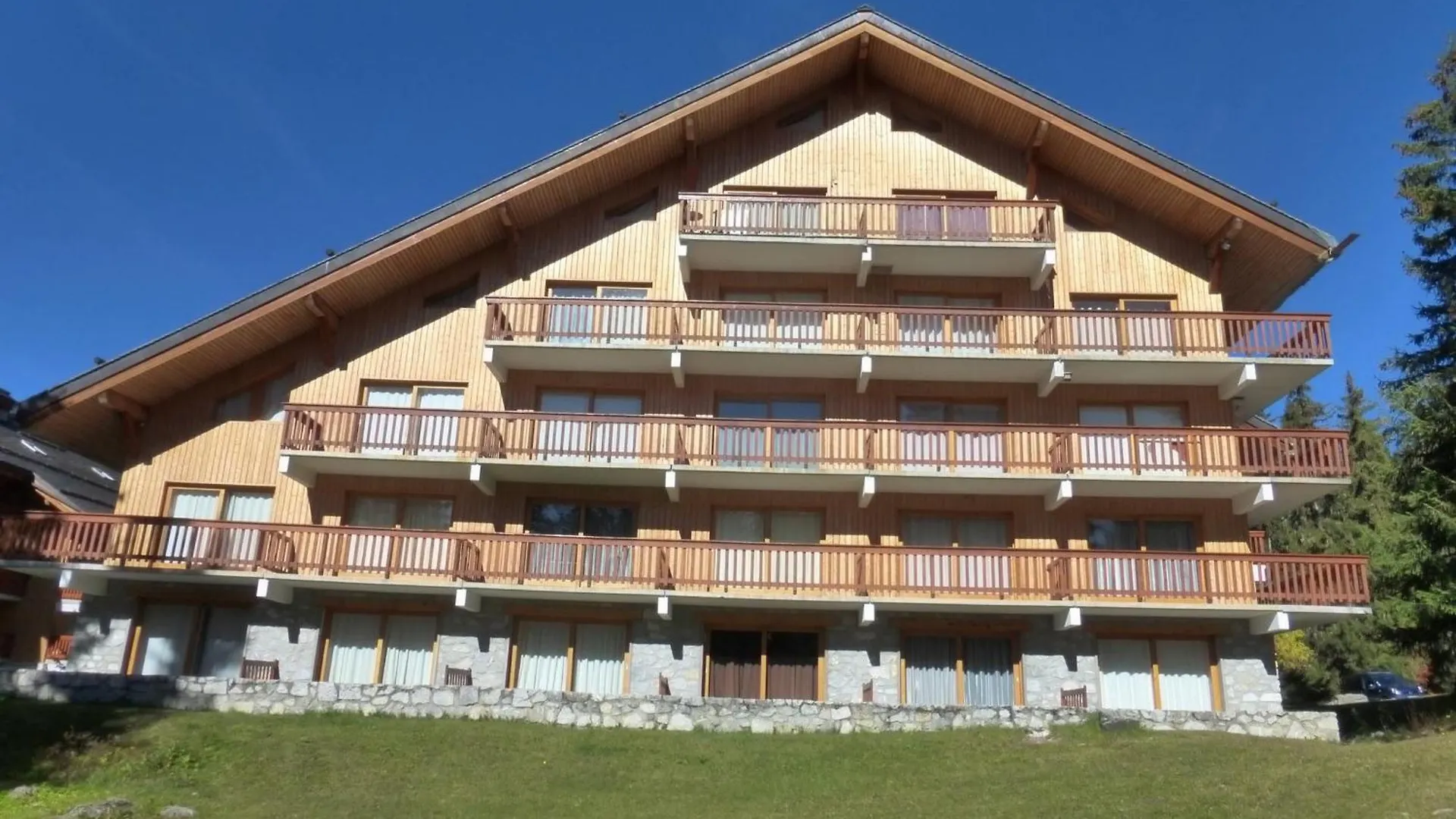 Appartement 2 Pieces + Cabine Pour 6 Pers, Meribel Altiport, Pied Des Pistes Et Golf, Parking Inclus - Fr-1-411-9 Les Allues Frankrike